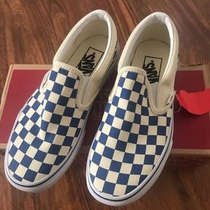 Selling slip-on vans NEW